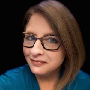 Meet your Posher, Deborah